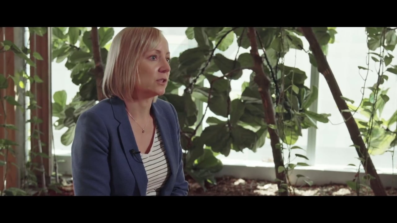 Victoria, Australia relies on Microsoft technology to help struggling families