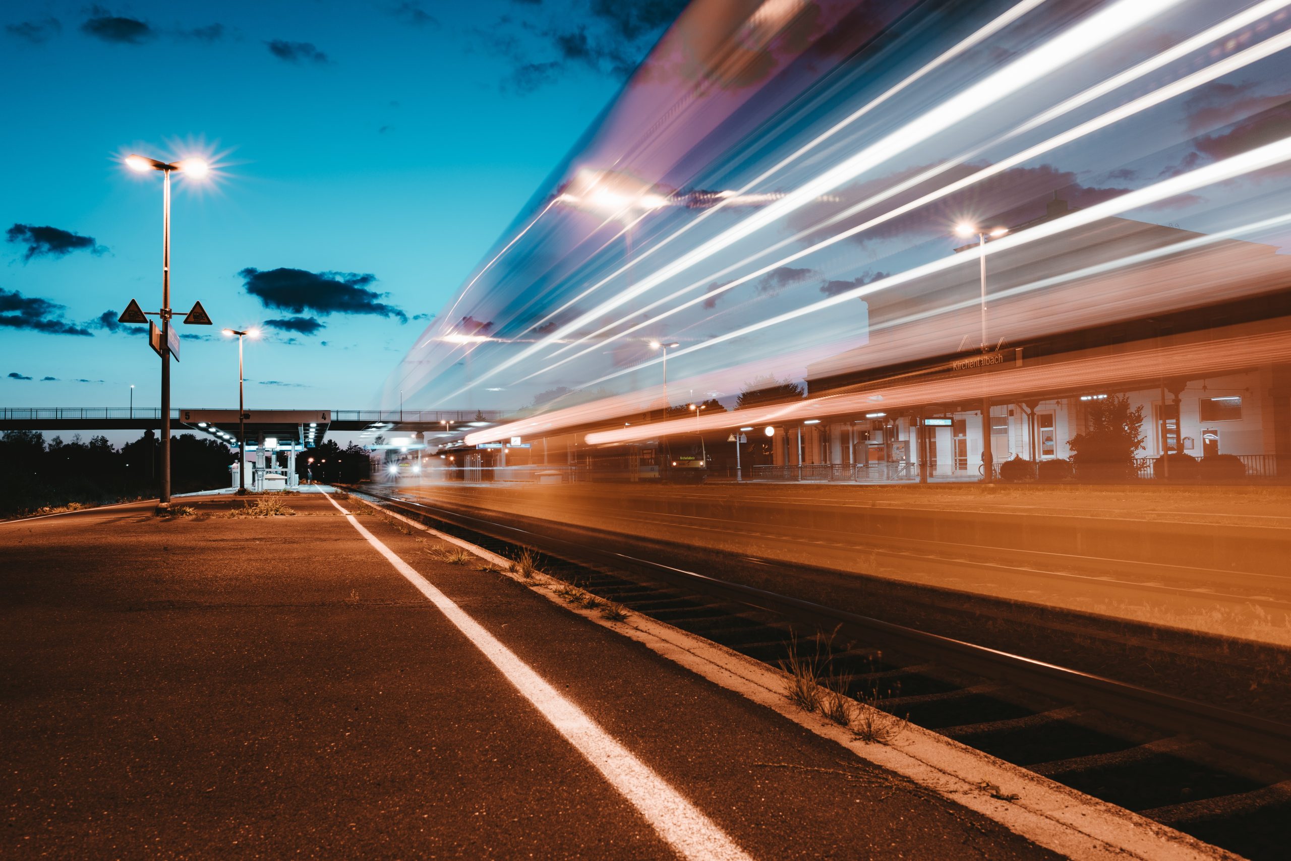 Future Rail Communication Systems: Between Efficiency and Cyber Threats